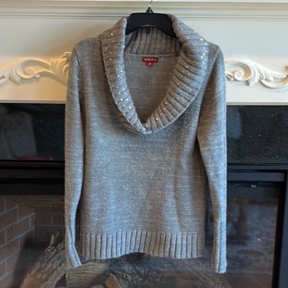 Comfy Sweater Gray Sequin Collar Plunge Neck Roomy Womens Medium - Picture 3 of 16